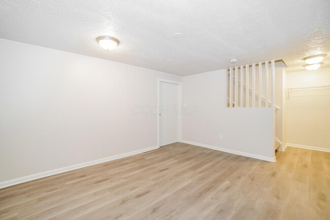 Building Photo - 3021 Tracer Rd