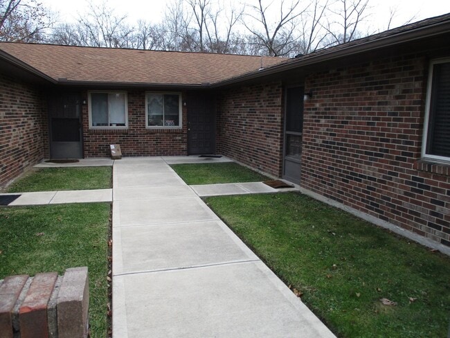 Building Photo - 1306 Black Forest Dr