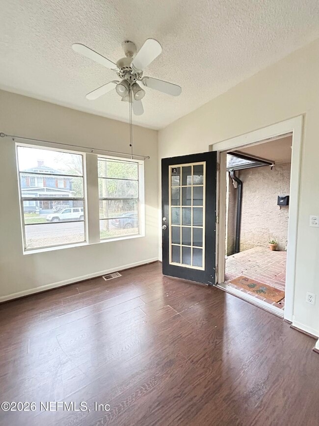 Building Photo - 2788 Forbes St