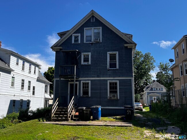 Building Photo - 49 Fairfield St