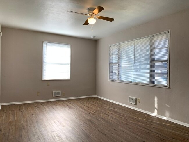 Building Photo - Gorgeous Ranch Home in Lawrence Township