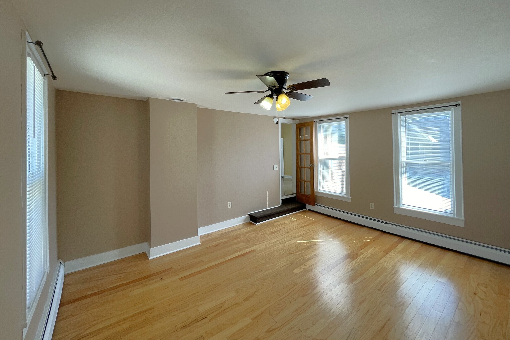 Secondary Bedroom - 609 W Water St