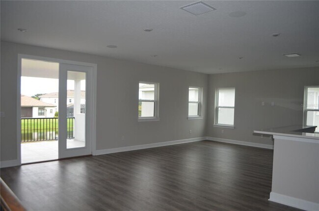 Building Photo - 34109 Tributary Ct