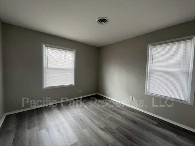 Building Photo - 8120 Gilmore Rd