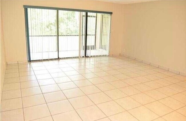 Building Photo - 4409 NW 22nd Rd