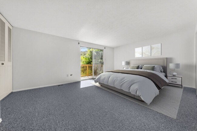 Building Photo - Recently Updated Home in Canonsburg!