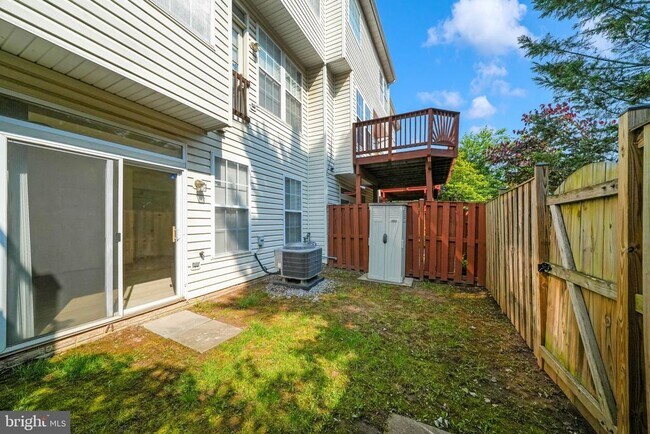 Building Photo - 2605 Tarleton Corner Dr