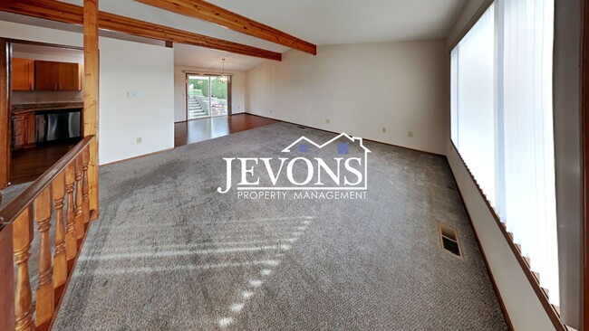 Building Photo - 209 N 72nd Ave