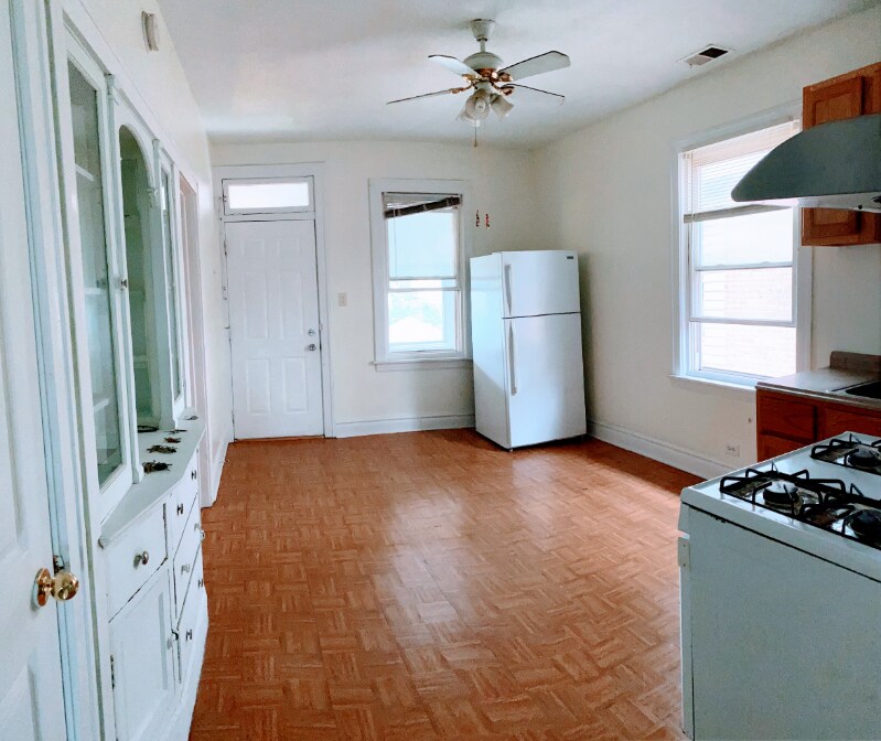 Building Photo - 4635 S Spaulding Ave