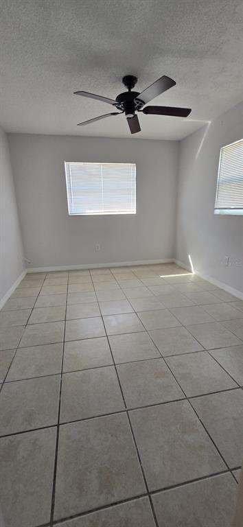 Building Photo - 6974 Spinnaker Blvd