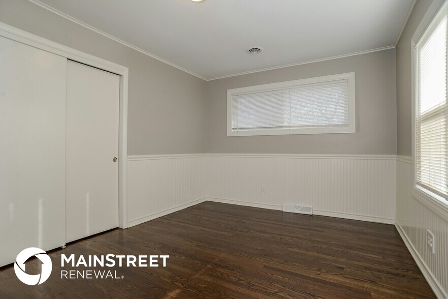Building Photo - 11212 Lecluyse Dr