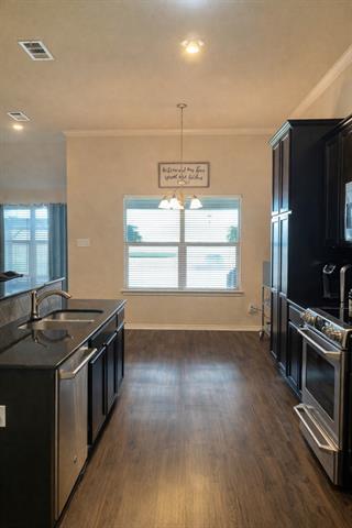 Building Photo - 2517 Nolan Creek St