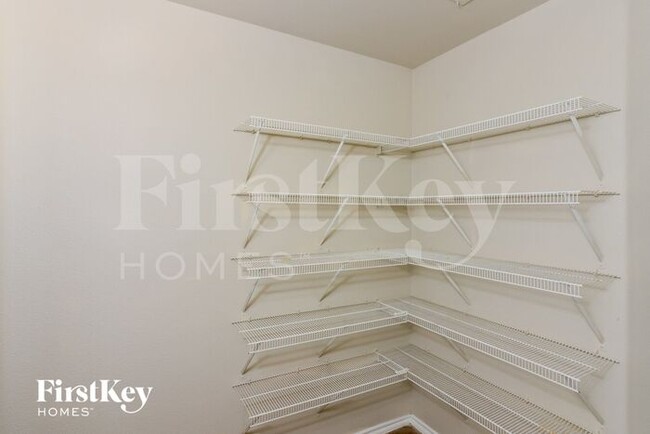 Building Photo - 13701 Laramie Hill