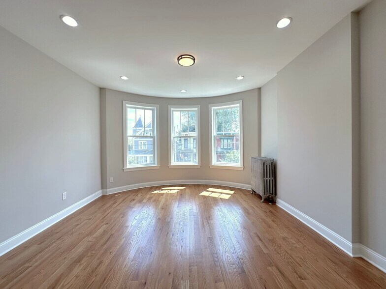 Building Photo - 55 Liberty Street Wh