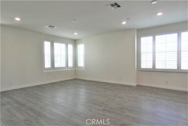 Building Photo - 130 Acamar