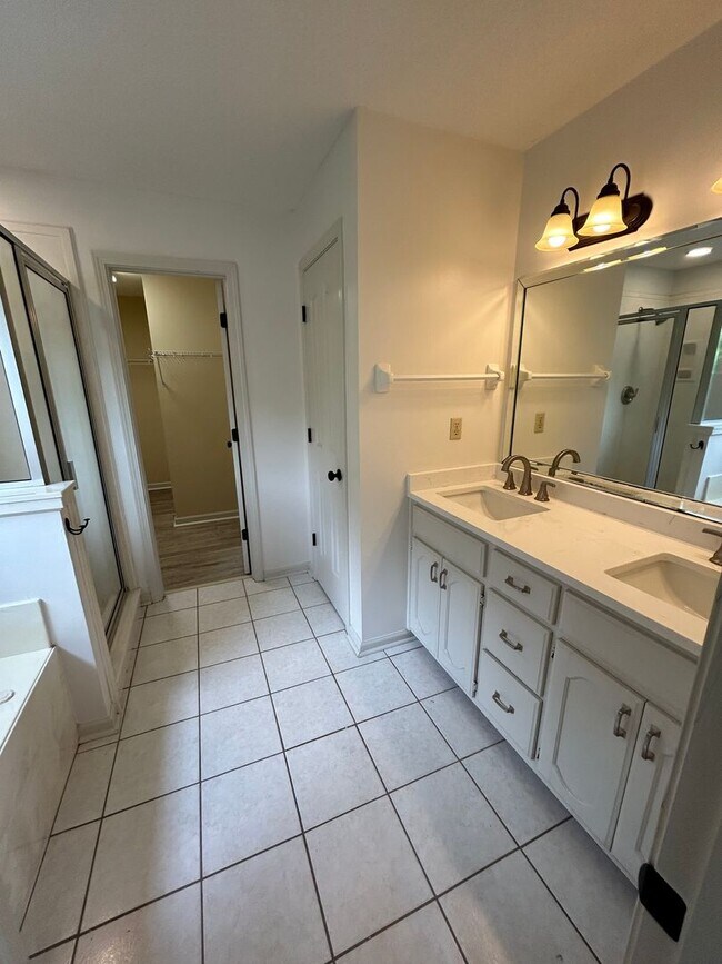 Building Photo - Gated Community on the Island! Bonus Room!...