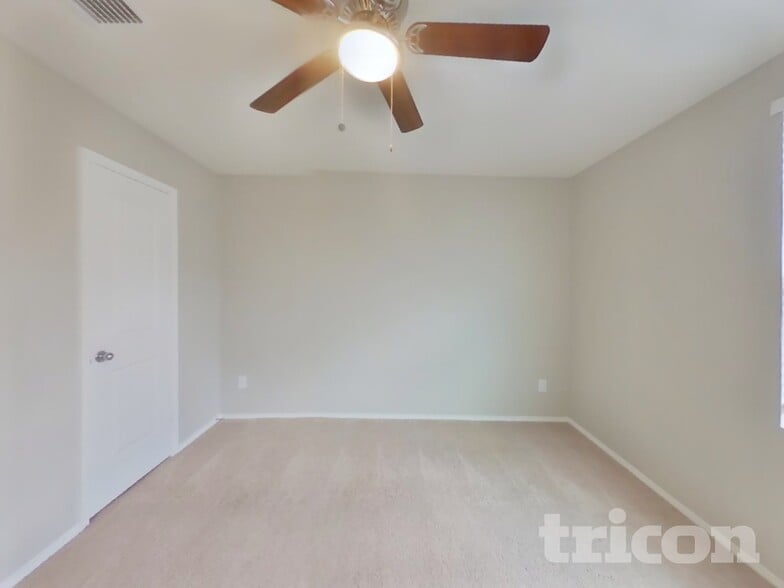 Building Photo - 5632 McClelland St