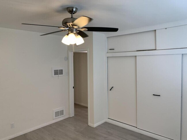 Building Photo - 13834 Christine Dr