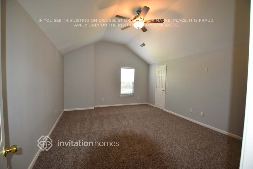 Building Photo - 11829 Aubreywood Dr