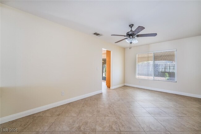 Building Photo - 9796 Raven Wing Canyon Ct