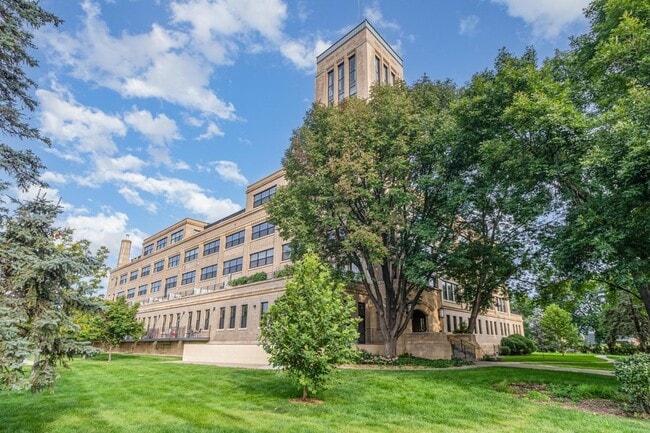 Building Photo - 730 Stinson Blvd NE