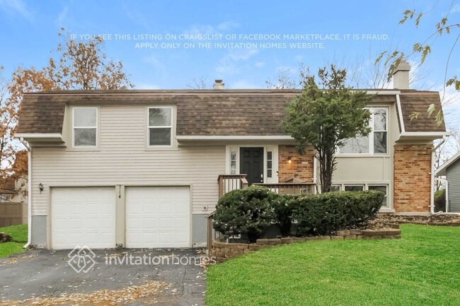 Primary Photo - 714 N Pinecrest Rd