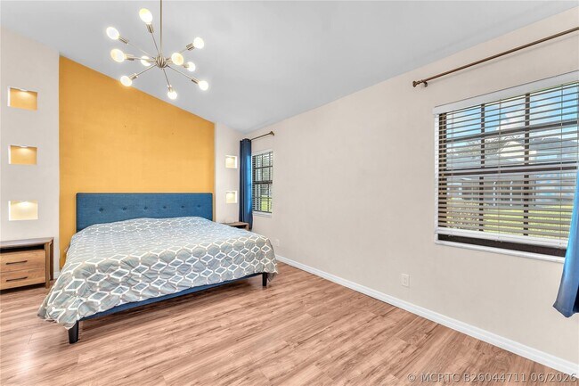 Building Photo - 8407 NW 78th Ct