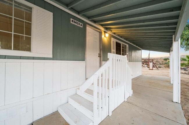 Building Photo - 45433 Witten Dr