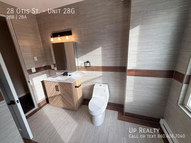 Building Photo - 28 Otis St