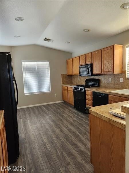 Building Photo - 1595 Raining Hills St