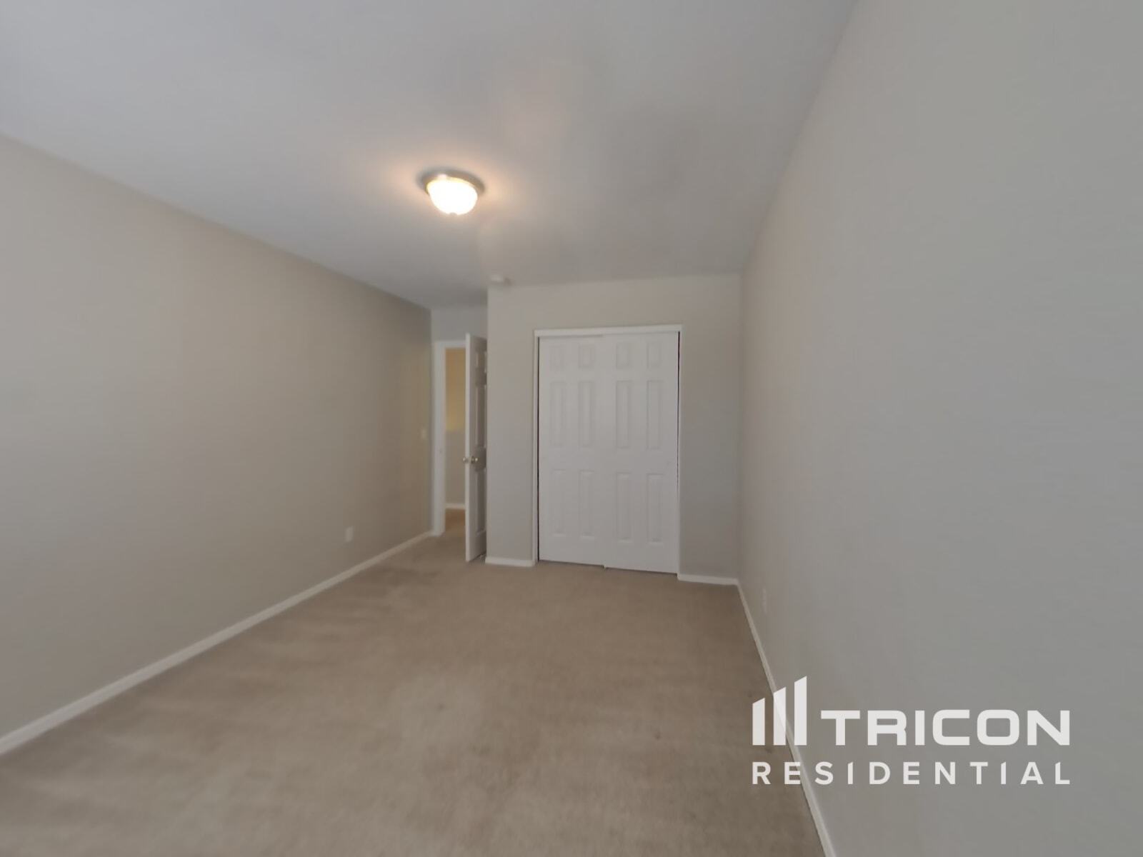 Building Photo - 30603 N Desert Star Dr