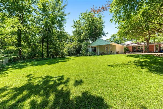 Building Photo - 6803 Blessing Dr