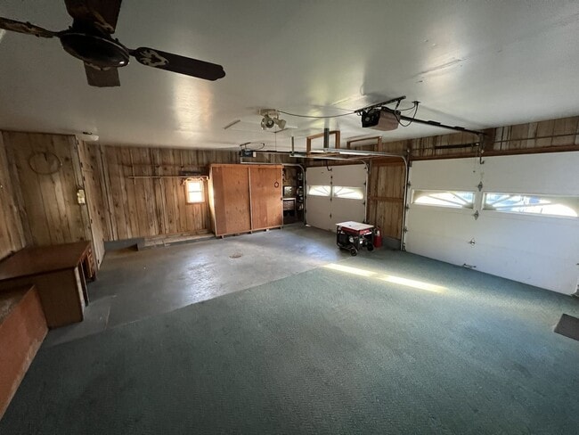 Building Photo - TWO BEDROOM HOME IN WILLIAMSBURG - GREAT L...