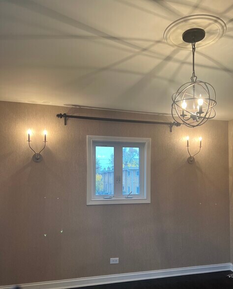 Building Photo - 9121 Niles Center Rd