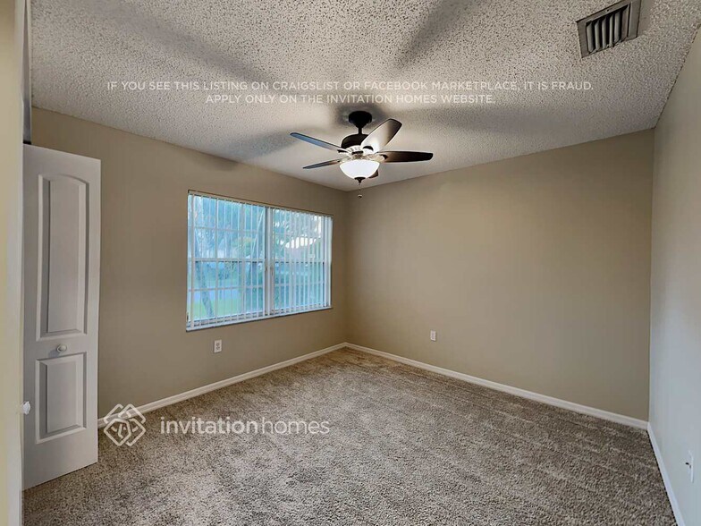 Building Photo - 13528 NW 5th Ct