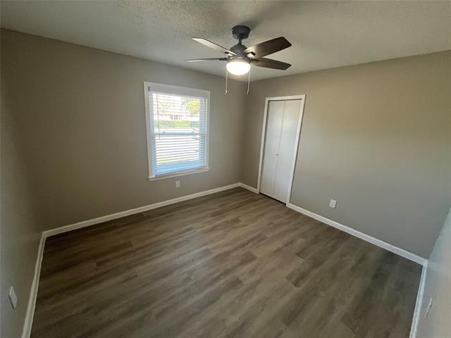 Building Photo - 1310 Whiteoak Dr