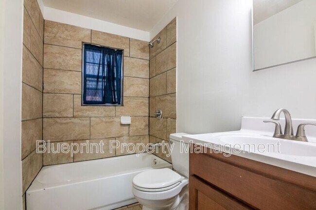 Building Photo - 1521 22nd St Ensley