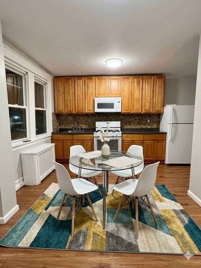 Building Photo - ??? UPDATED 3 BEDROOMS AND 1.5 BATHS HOME LOCATED IN WEST OAK LANE ???