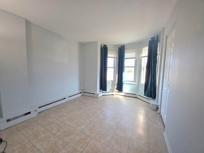 Building Photo - 216 New Jersey Ave