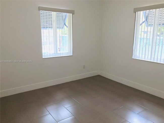 Building Photo - 5454 NW 5th Ave