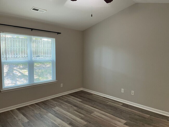 Building Photo - 3 bedroom, 2 bath home for rent in Brookstone in Sunset Harbor in Bolivia