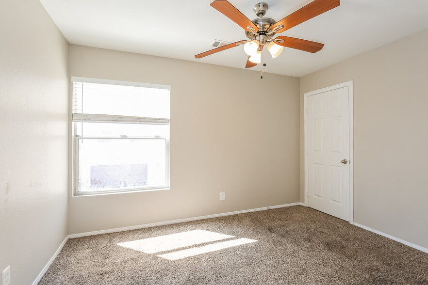 Building Photo - 1468 Little Spring Ct
