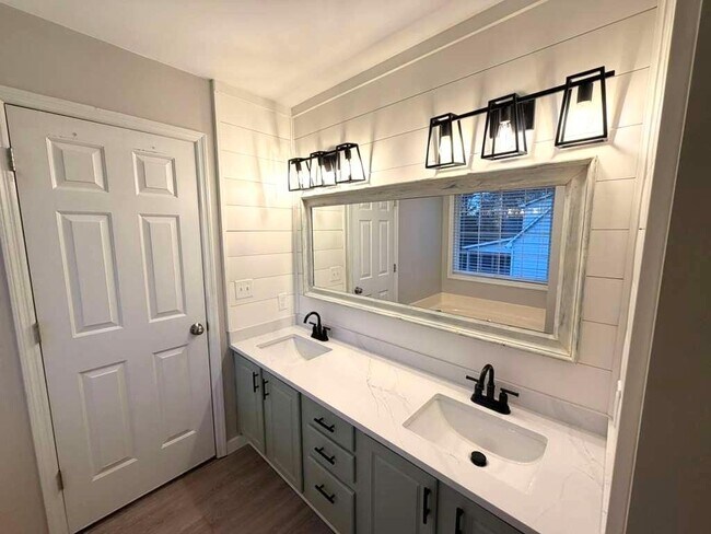 Building Photo - 8320 Jensen Trail