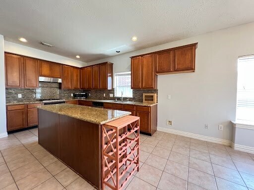Building Photo - 3518 Ellies Ln