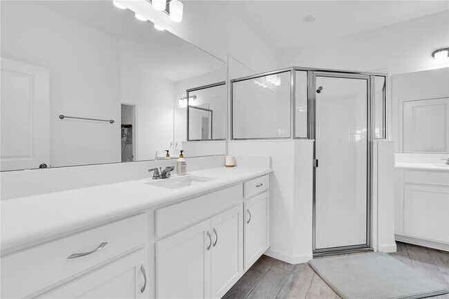 Building Photo - 5920 Catamaran Ave