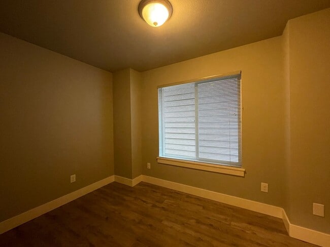 Building Photo - 2020 Build ~ 3Bd/ 1.5Ba Home in Hazelwood Neighborhood ~ Single Car Garage