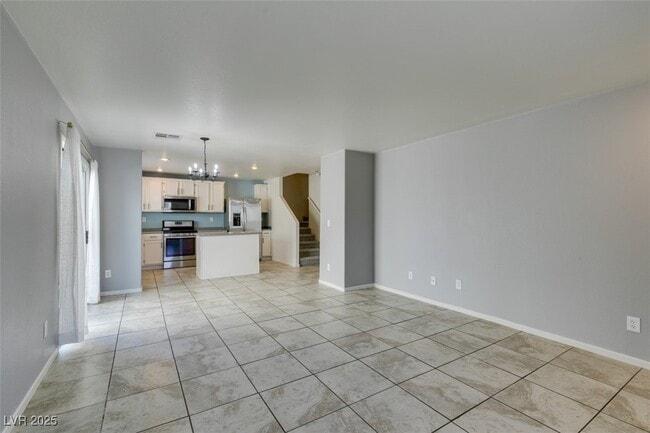 Building Photo - 523 Warminster Ave