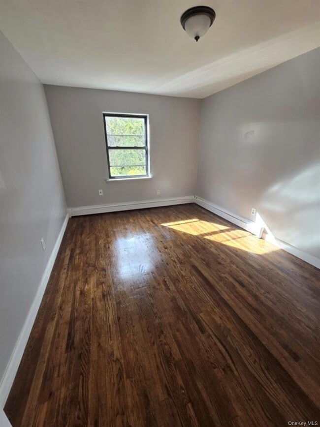 Building Photo - 106-12 156th St