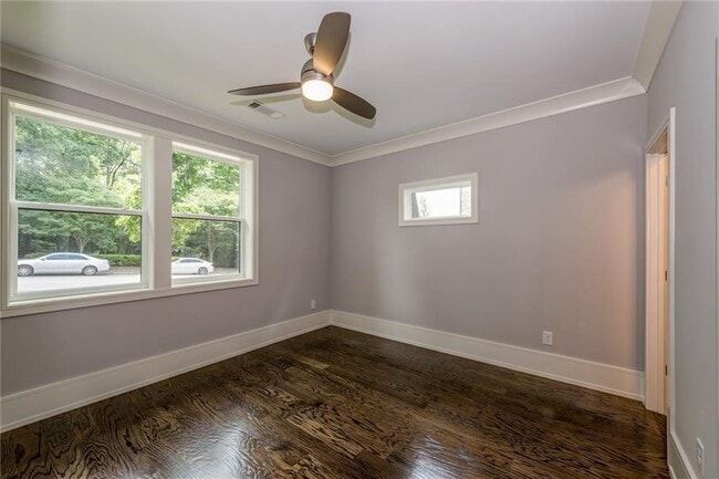 Building Photo - 3561 Blair Cir NE