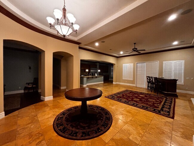 Building Photo - STUNNING STONEBROOK ESTATES HOME